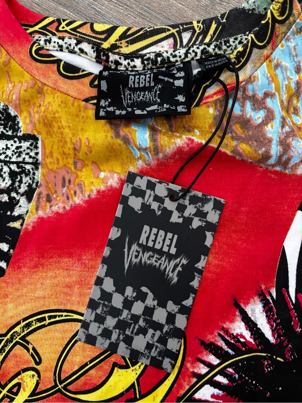 Rebel Vengeance Multicolor Graphic Print Short Sleeve Shirt M NWT - Picture 2 of 2